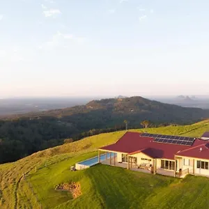  Holiday home Private Estate - Panoramic Views